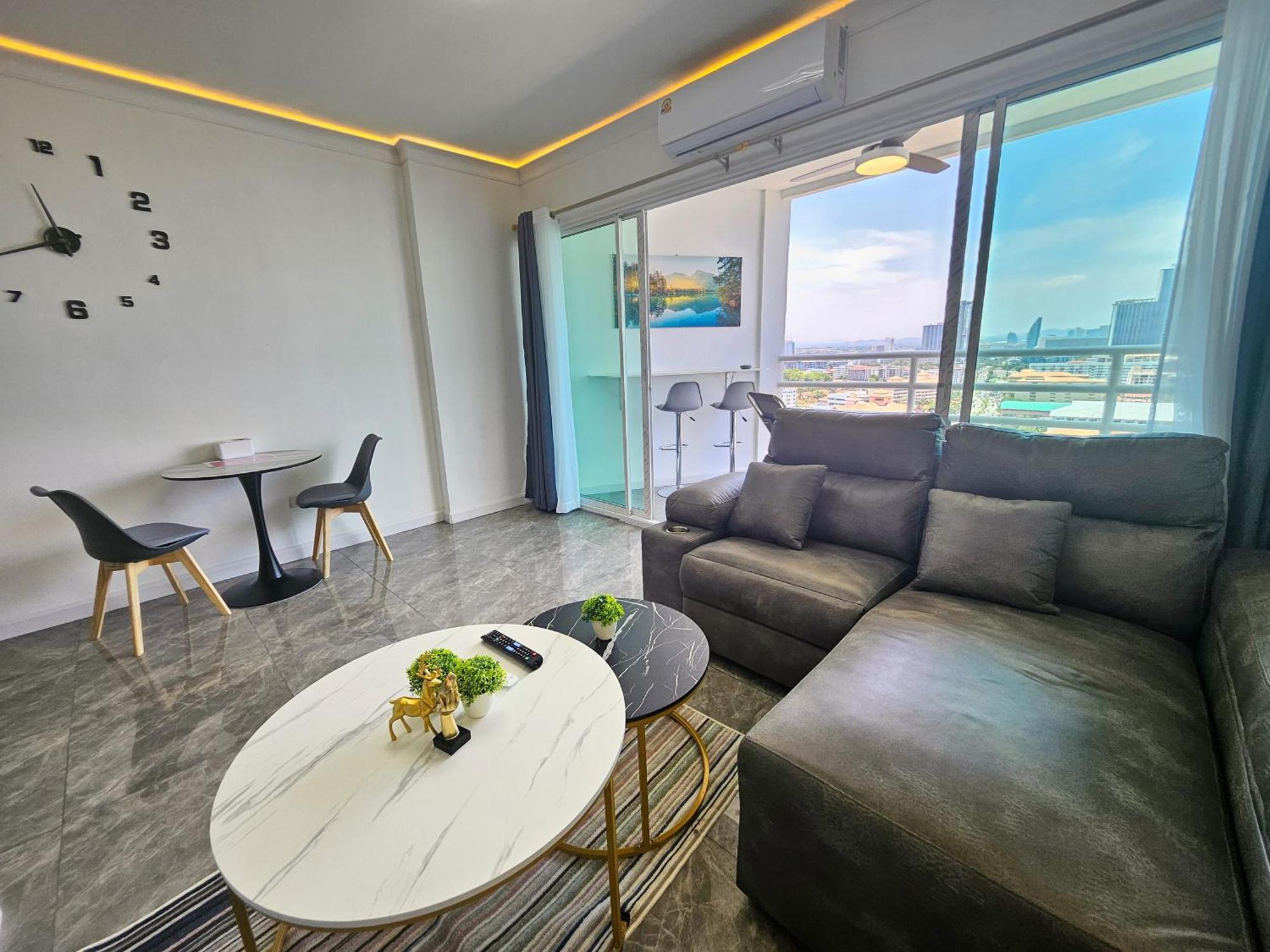 View Talay 5 Jomtien Beachfront อพาร์ทเม้น Pattaya